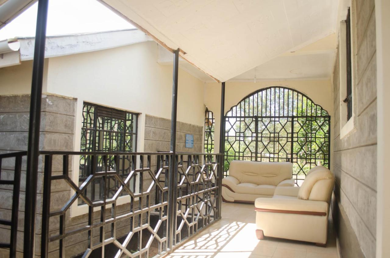 Everlasting Gardens Bed & Breakfast Kitui Exterior photo